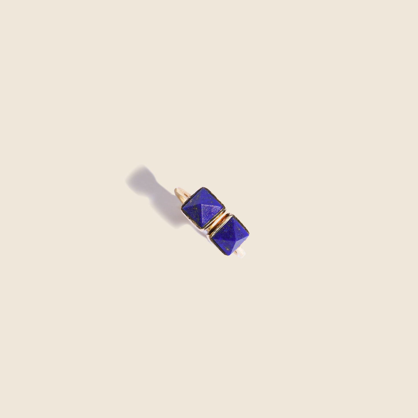 CLEO RING